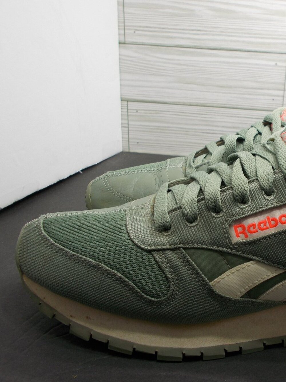 Reebok Classic Retro Shoes #059503 Unisex Women's 8 Men's 6.5